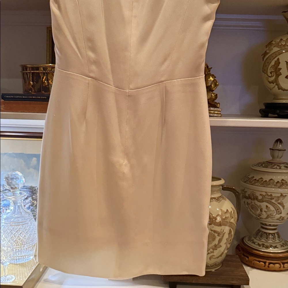 Theory Cream V-Neck Short Mini Dress - Picture 6 of 11